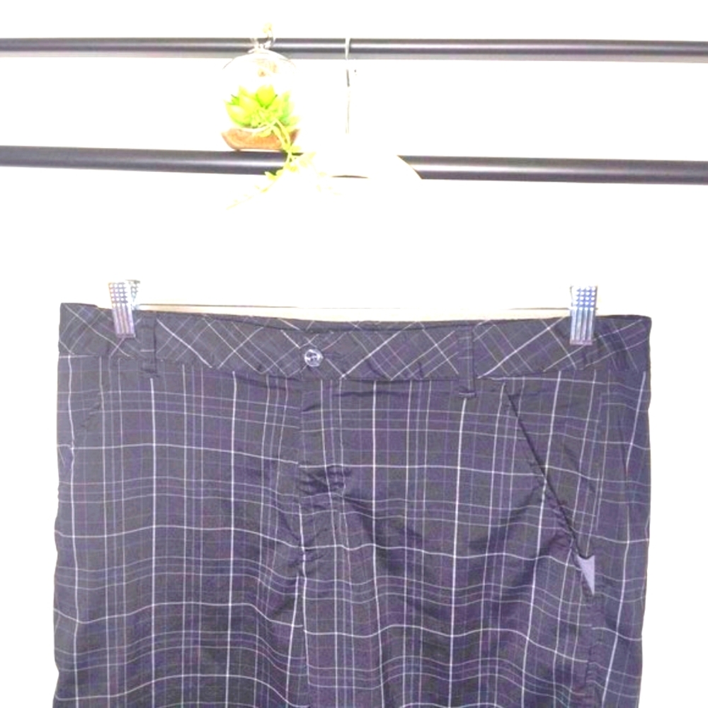 Fila Sport Black/Gray Plaid Flat Front Golf Shorts - Picture 2 of 10